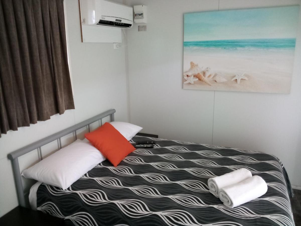 Bushchooks Travellers Village Bororen Room photo